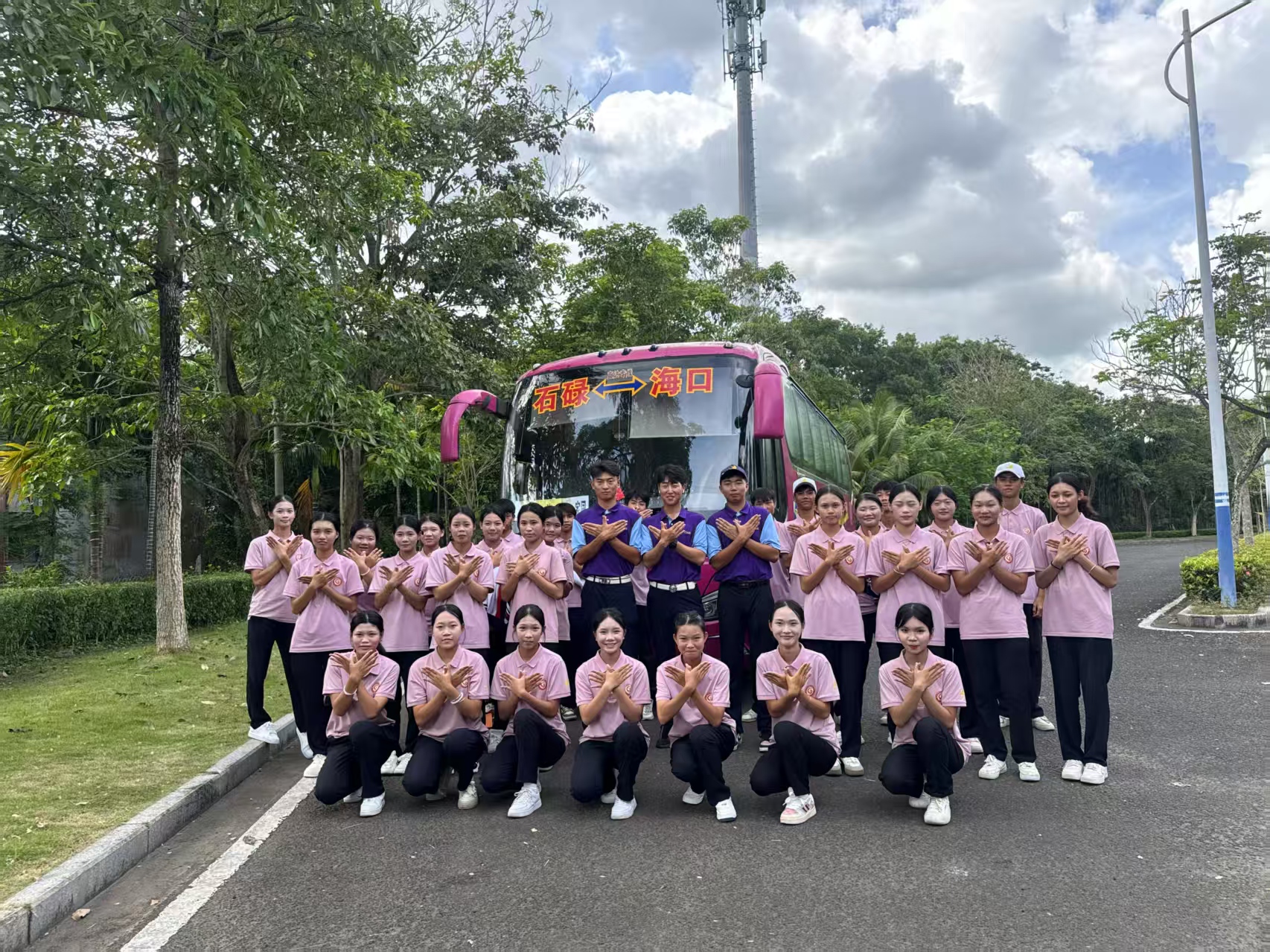 我校高尔夫专业学生前往琼海高尔夫实训基地实践学习(图1)